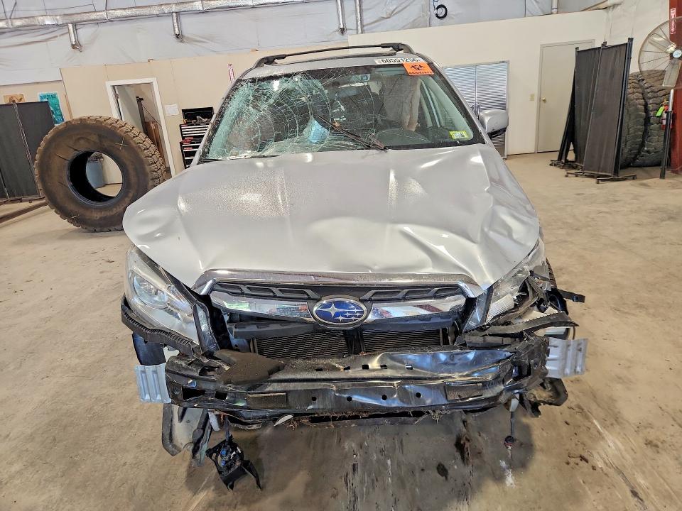 Photo 5 from auction – 2017 SUBARU FORESTER with VIN JF2SJAGC9HH499293