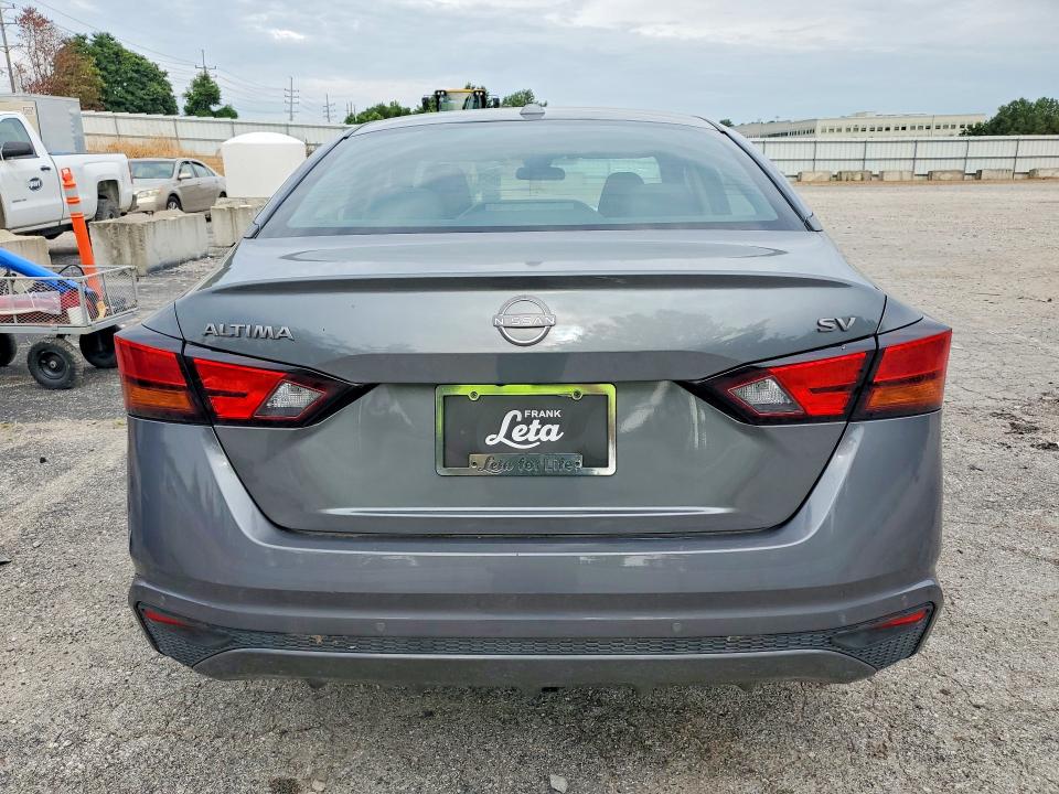 Photo 6 from auction – 2023 NISSAN ALTIMA with VIN 1N4BL4DV8PN334499