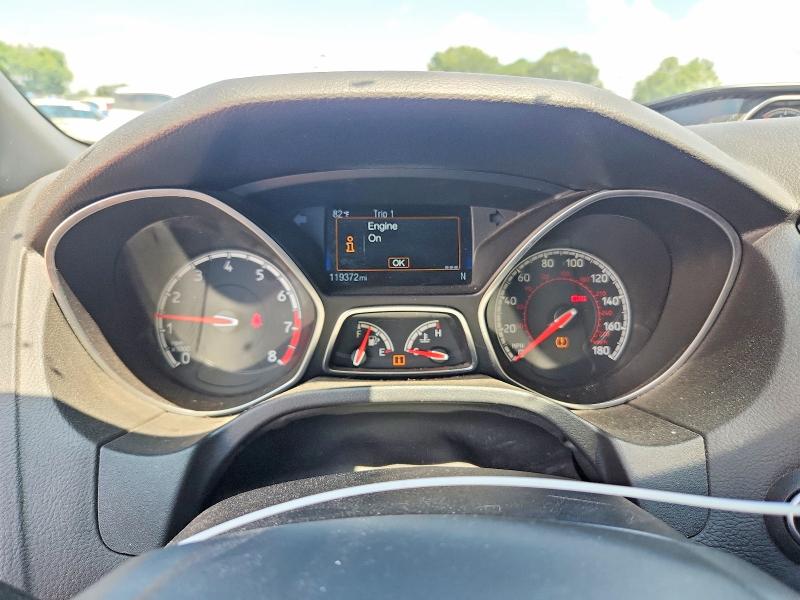 Photo 9 from auction – 2016 FORD FOCUS with VIN 1FADP3L99GL279603