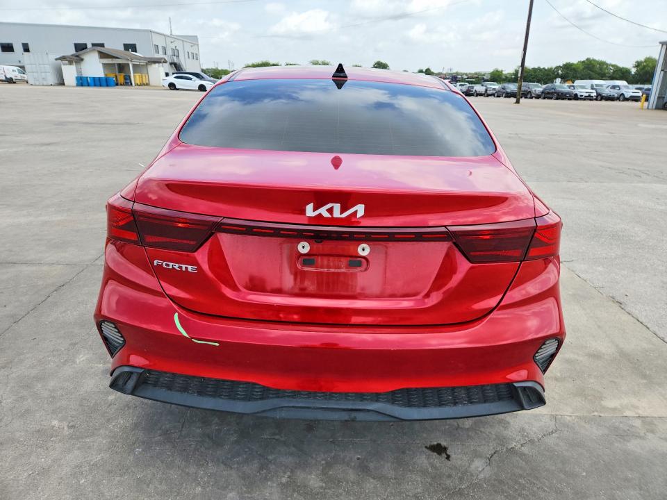 Photo 6 from auction – 2022 KIA FORTE with VIN 3KPF24AD0NE432700