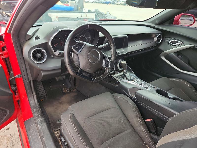 Photo 8 from auction – 2017 CHEVROLET CAMARO with VIN 1G1FB1RX0H0176321