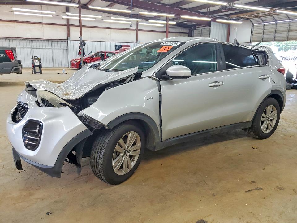 KIA SPORTAGE 2018 with VIN KNDPMCAC6J7371198 - Photo from auction
