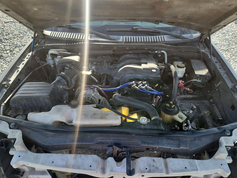 Photo 11 from auction – 2007 FORD EXPLORER with VIN 1FMEU64E57UA72958