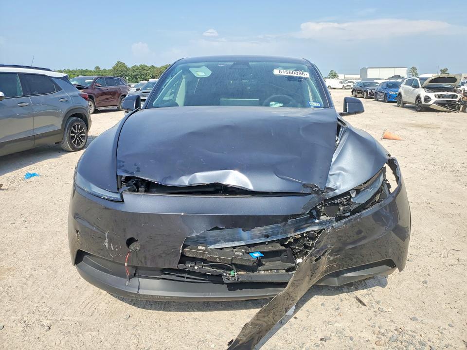 Photo 5 from auction – 2026 TESLA MODEL Y with VIN 7SAYGDED9TA699460