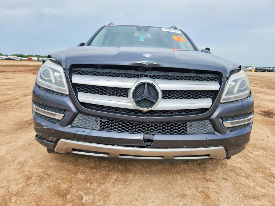 Photo 5 from auction – 2016 MERCEDES-BENZ GL with VIN 4JGDF6EE5GA689802