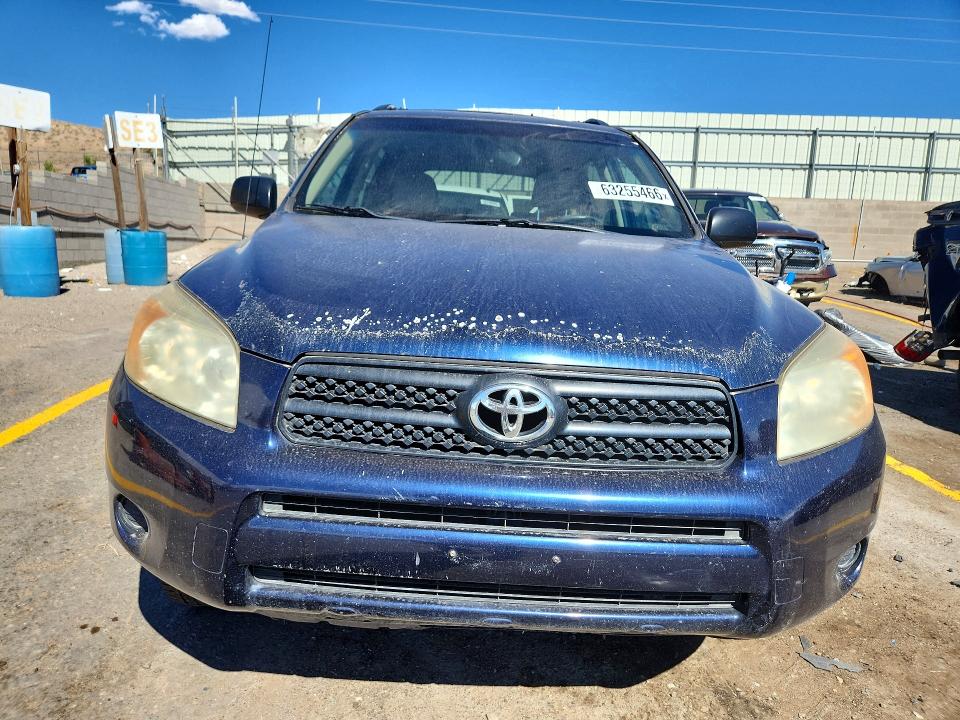 Снимка 5 от търг – 2006 TOYOTA RAV4 с VIN JTMZD33V665018129