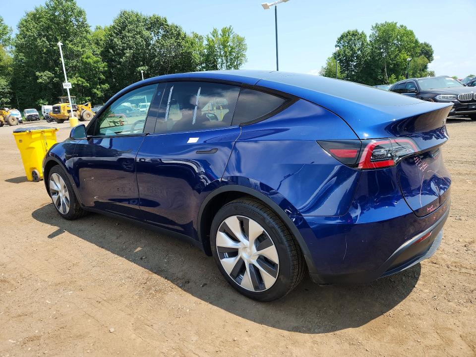 Photo 2 from auction – 2021 TESLA MODEL Y with VIN 5YJYGDEE1MF180154