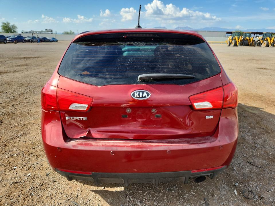 Photo 6 from auction – 2011 KIA FORTE with VIN KNAFW5A3XB5357915