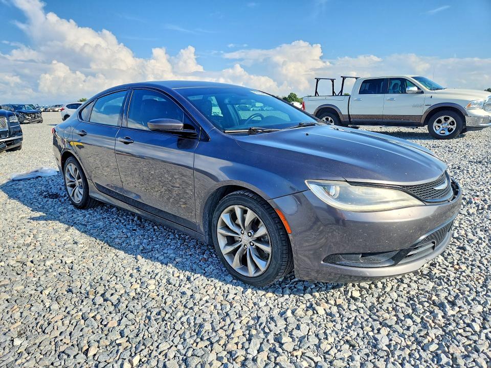 Photo 4 from auction – 2015 CHRYSLER 200 with VIN 1C3CCCBG1FN514116