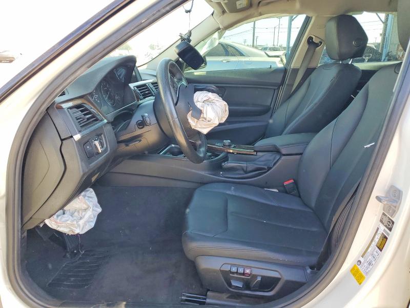 Photo 7 from auction – 2015 BMW 328 with VIN WBA3C1C53FP851434