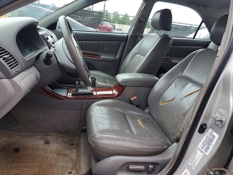 Photo 7 from auction – 2002 TOYOTA CAMRY with VIN 4T1BE32K12U058040