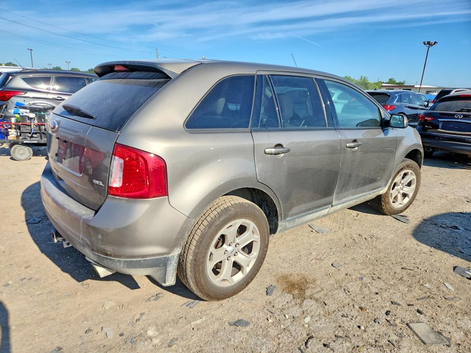 Photo 3 from auction – 2014 FORD EDGE with VIN 2FMDK3JC0EBB11512