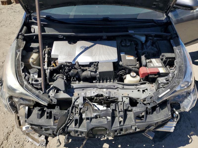 Photo 11 from auction – 2018 TOYOTA PRIUS with VIN JTDKARFU8J3067353