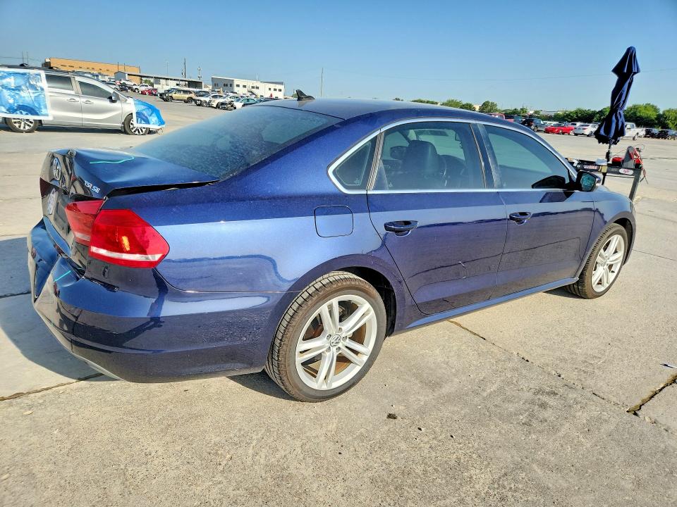 Photo 3 from auction – 2014 VOLKSWAGEN PASSAT with VIN 1VWBS7A31EC073286
