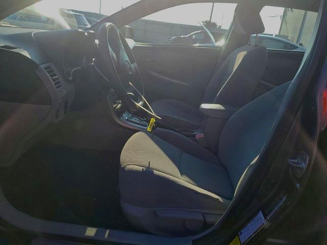 Photo 7 from auction – 2013 TOYOTA COROLLA with VIN JTDBU4EE0DJ120938