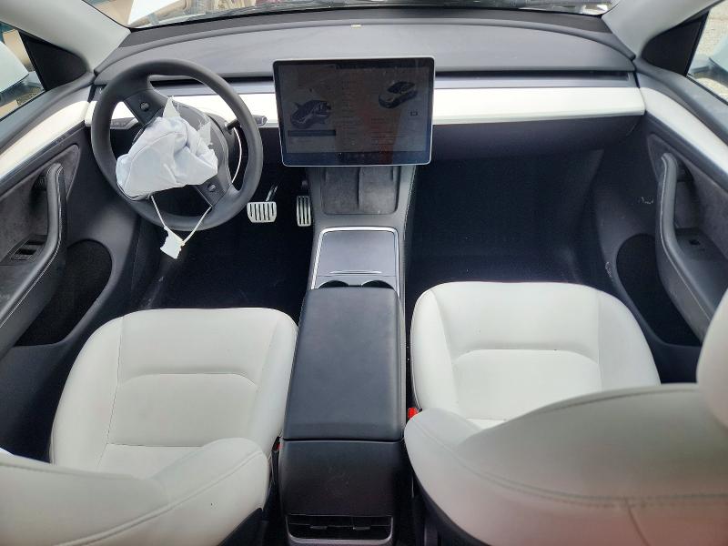 Фото 8 с аукциона – 2024 TESLA MODEL Y с VIN 7SAYGDEF2RA330501