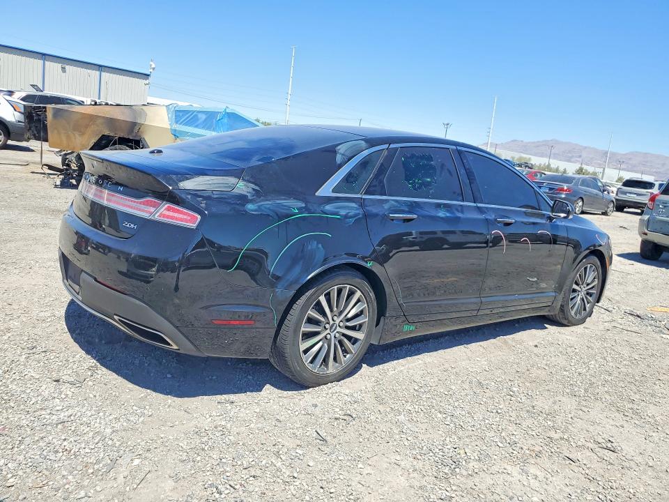 Photo 3 from auction – 2017 LINCOLN MKZ with VIN 3LN6L5KU9HR645624