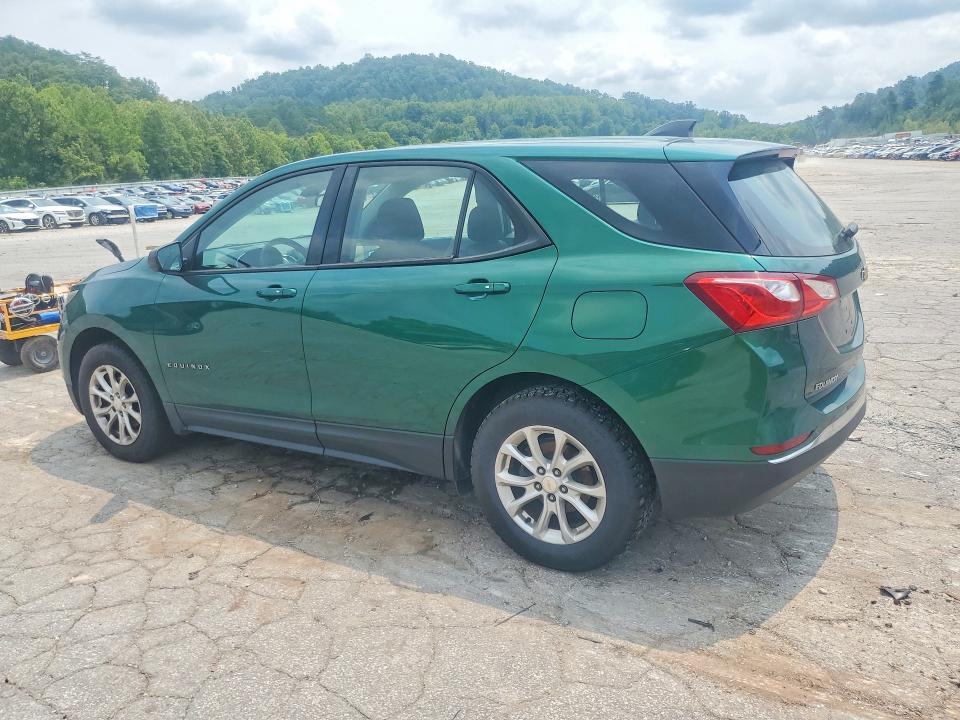 Photo 2 from auction – 2018 CHEVROLET EQUINOX with VIN 2GNAXREV8J6161611