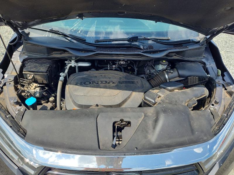 Photo 12 from auction – 2022 HONDA ODYSSEY with VIN 5FNRL6H72NB036719
