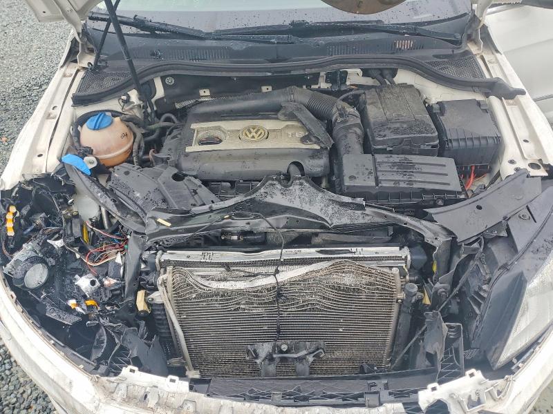 Photo 11 from auction – 2013 VOLKSWAGEN CC with VIN WVWBN7AN3DE556440