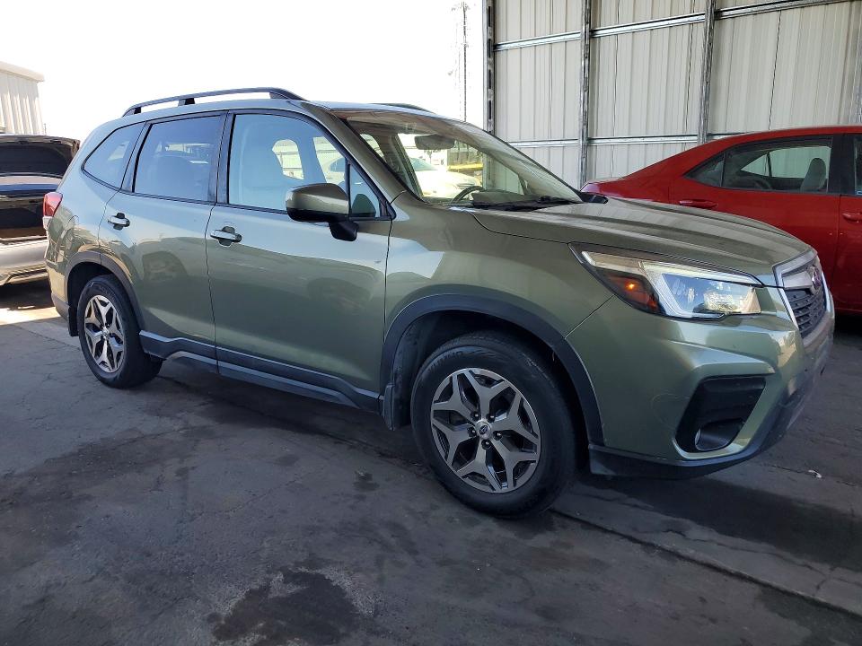 Photo 4 from auction – 2021 SUBARU FORESTER with VIN JF2SKAFC5MH404575