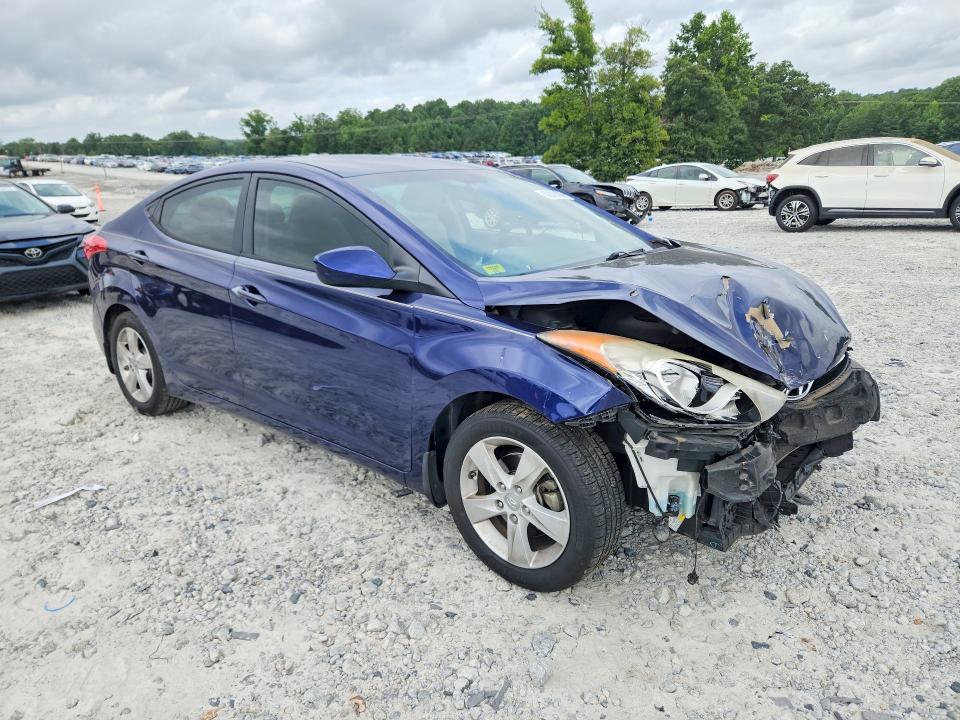 Photo 4 from auction – 2013 HYUNDAI ELANTRA with VIN 5NPDH4AE7DH215282