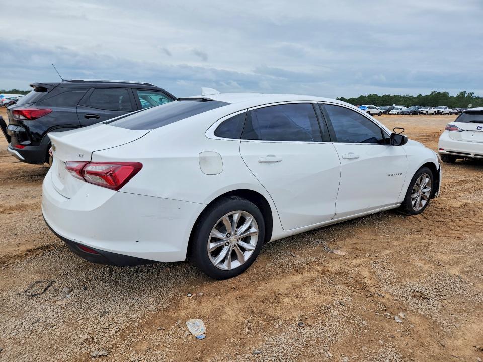 Photo 3 from auction – 2020 CHEVROLET MALIBU with VIN 1G1ZD5ST8LF041101