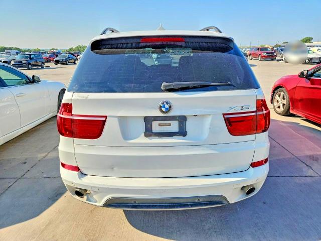 Photo 6 from auction – 2013 BMW X5 with VIN 5UXZV4C53D0E02545