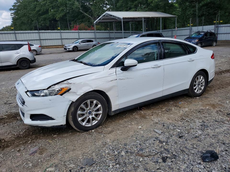 FORD FUSION 2016 with VIN 3FA6P0G76GR121124 - Photo from auction