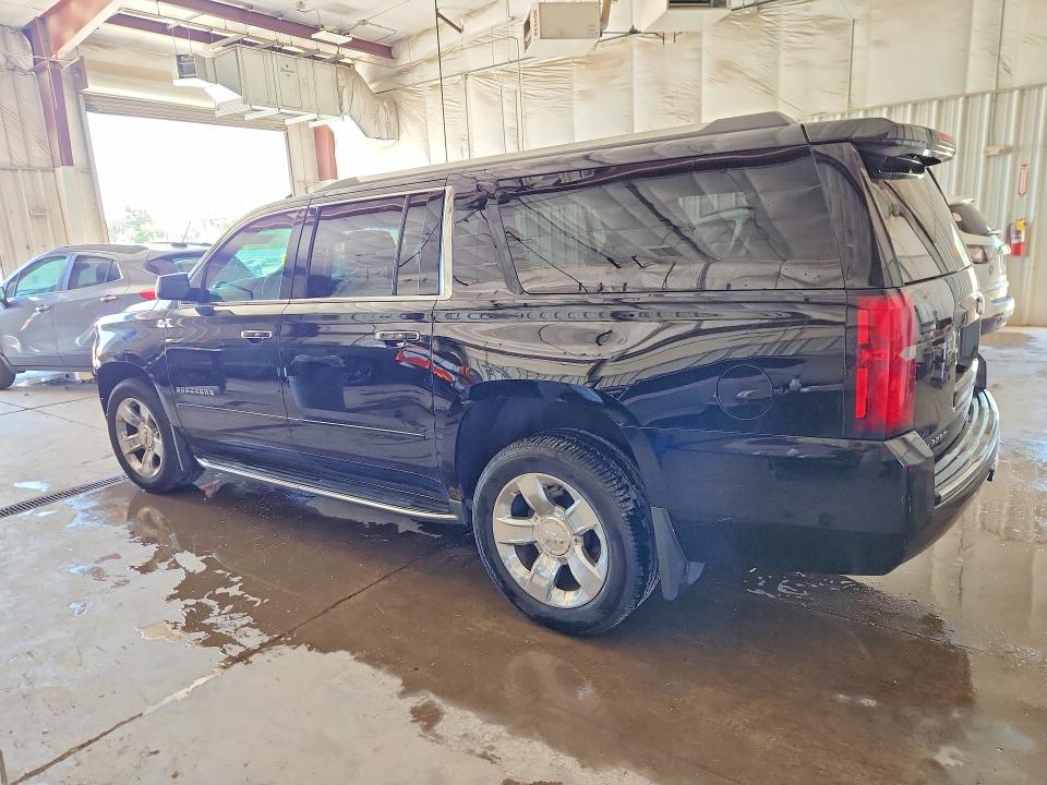 Photo 2 from auction – 2017 CHEVROLET SUBURBAN with VIN 1GNSKJKC6HR182382