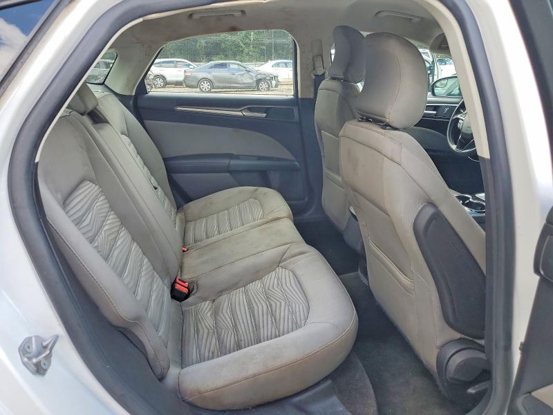 Photo 10 from auction – 2016 FORD FUSION with VIN 3FA6P0G76GR121124
