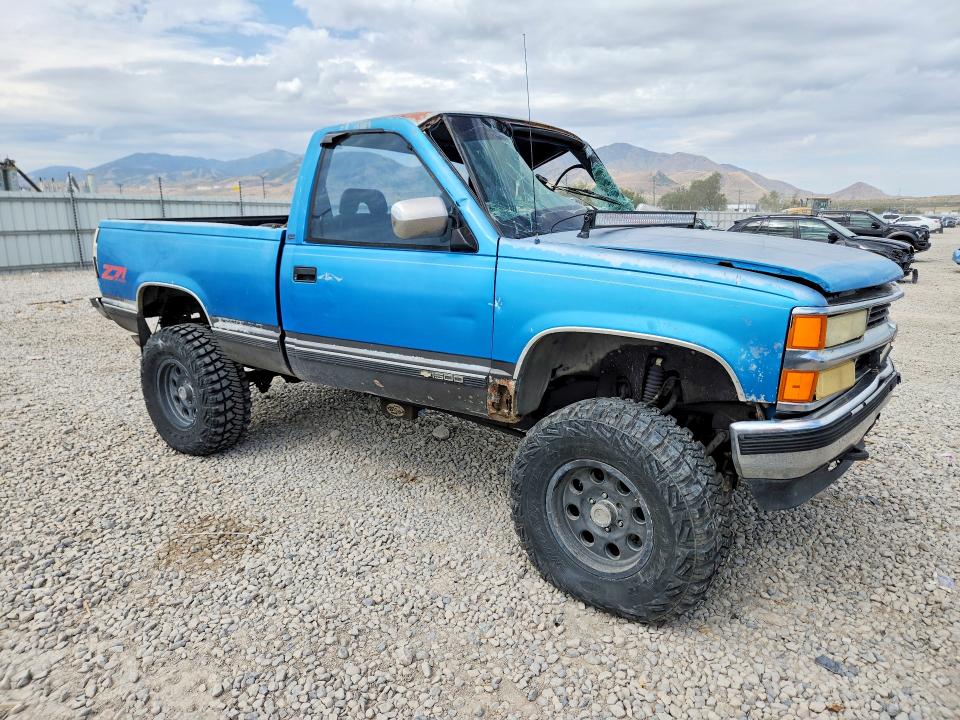 Photo 4 from auction – 1992 CHEVROLET GMT-400 with VIN 1GCEK14K7NZ219087