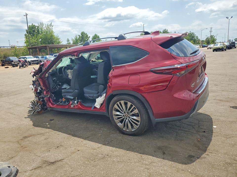 Photo 2 from auction – 2025 TOYOTA HIGHLANDER with VIN 5TDKDRBHXSS576831