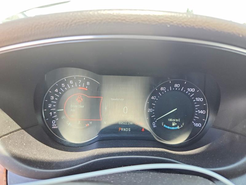 Zdjęcie 9 z aukcji – 2019 LINCOLN MKC z VIN 5LMCJ2C9XKUL02674