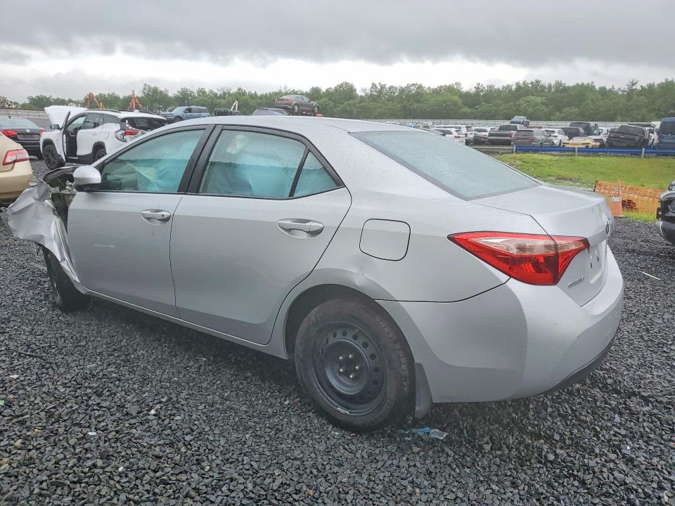 Photo 2 from auction – 2018 TOYOTA COROLLA with VIN 2T1BURHE6JC090005