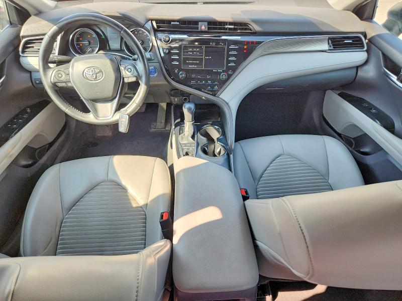 Photo 8 from auction – 2020 TOYOTA CAMRY with VIN 4T1J31AK5LU535366