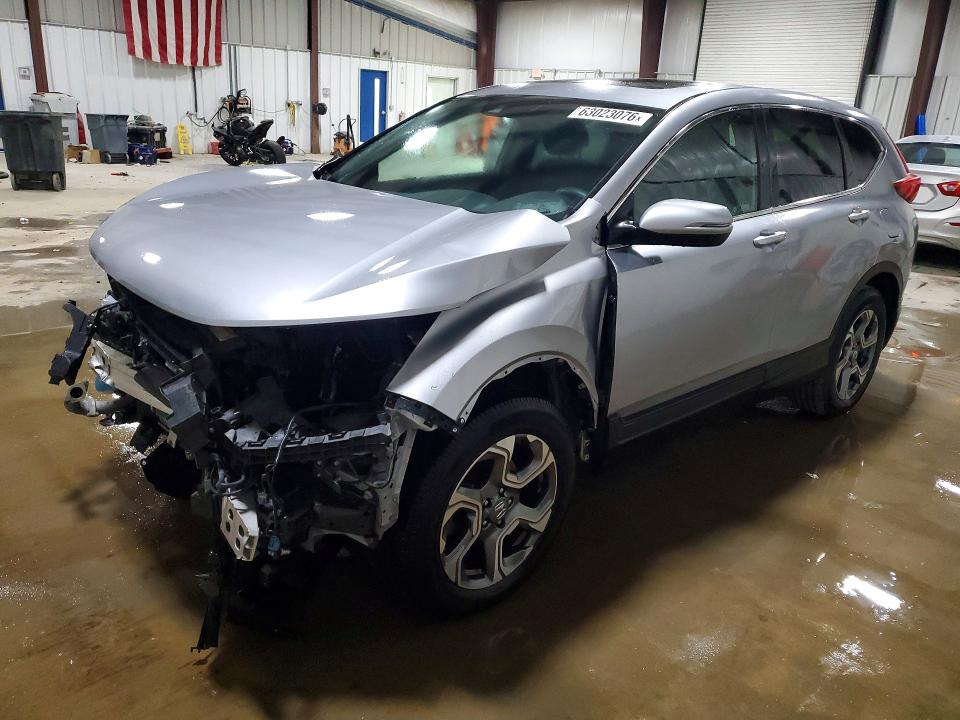 Photo 1 from auction – 2019 HONDA CR-V with VIN 2HKRW2H50KH677329