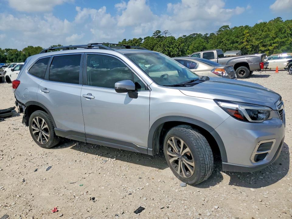 Foto 4 de la subasta – 2021 SUBARU FORESTER con VIN JF2SKAUC5MH400965