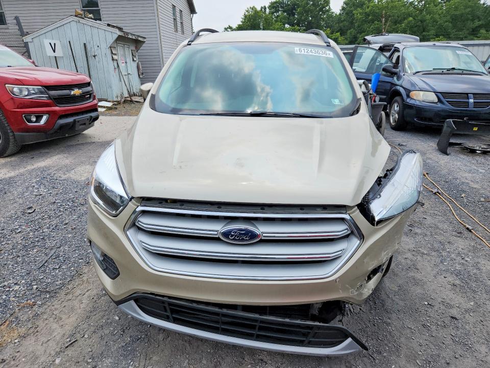 Photo 5 from auction – 2018 FORD ESCAPE with VIN 1FMCU9GD4JUD25416