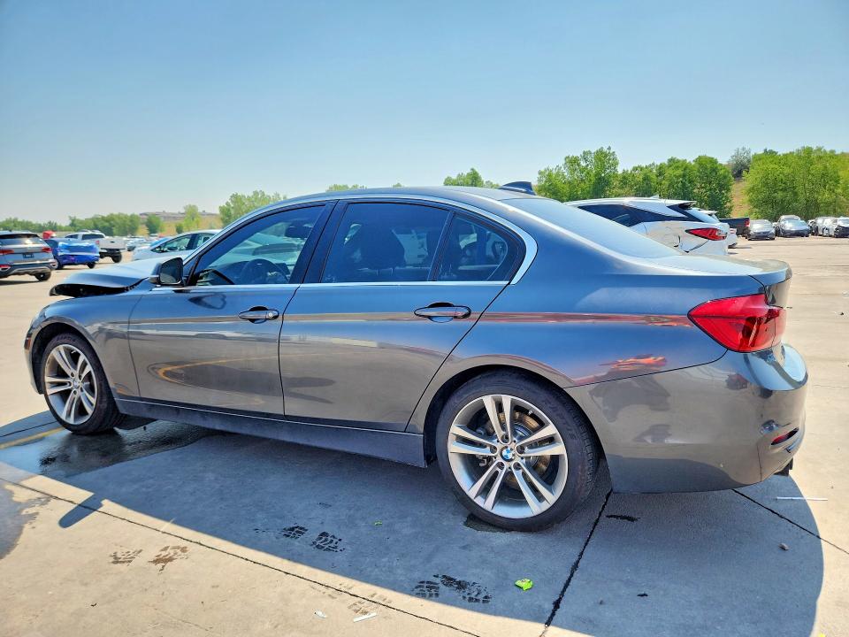 Photo 2 from auction – 2018 BMW 330 with VIN WBA8B9G5XJNU99720
