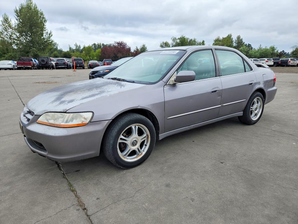 Photo 1 from auction – 2000 HONDA ACCORD with VIN JHMCG5652YC019604