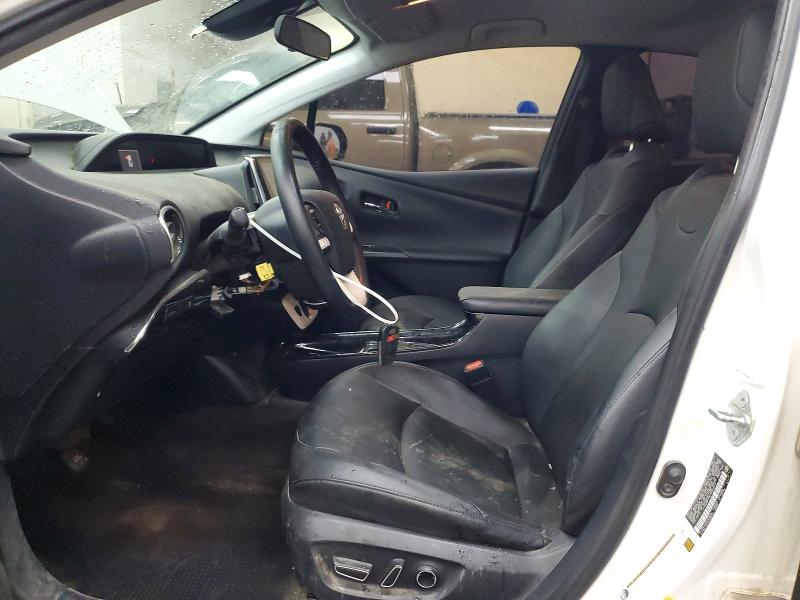 Photo 7 from auction – 2017 TOYOTA PRIUS PRIME with VIN JTDKARFP6H3024019