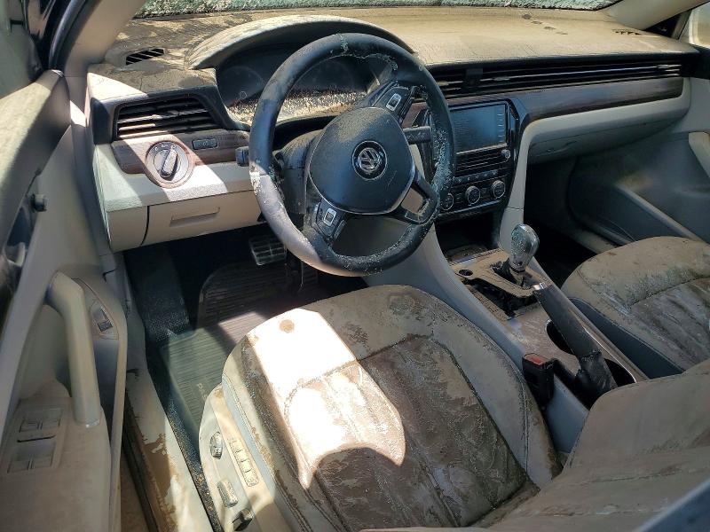 Photo 8 from auction – 2020 VOLKSWAGEN PASSAT with VIN 1VWCA7A30LC019871