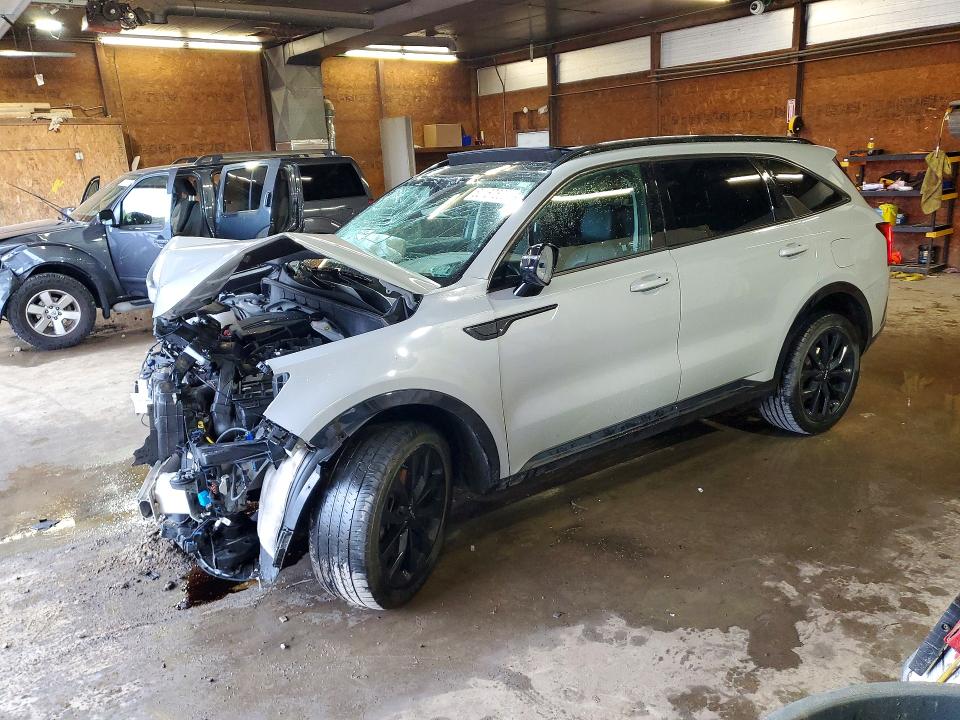 Photo 1 from auction – 2023 KIA SORENTO with VIN 5XYRKDLF4PG225261