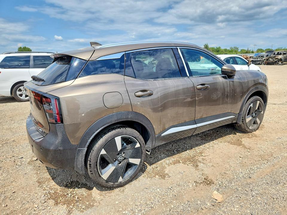 Photo 3 from auction – 2025 NISSAN KICKS with VIN 3N8AP6DD6SL437883