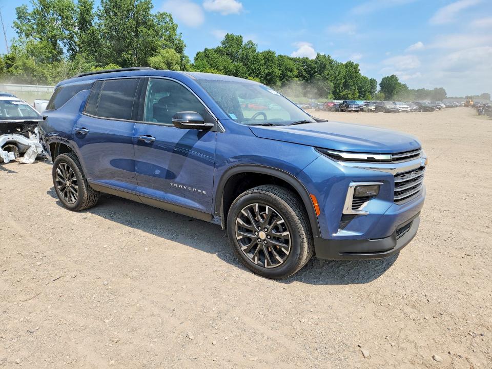 Photo 4 from auction – 2024 CHEVROLET TRAVERSE with VIN 1GNEVGKS7RJ201486