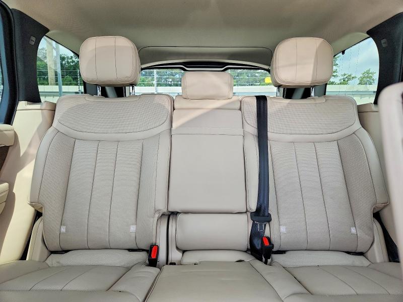 Photo 10 from auction – 2024 LAND ROVER RANGE ROVER with VIN SALKP9FU2RA241240