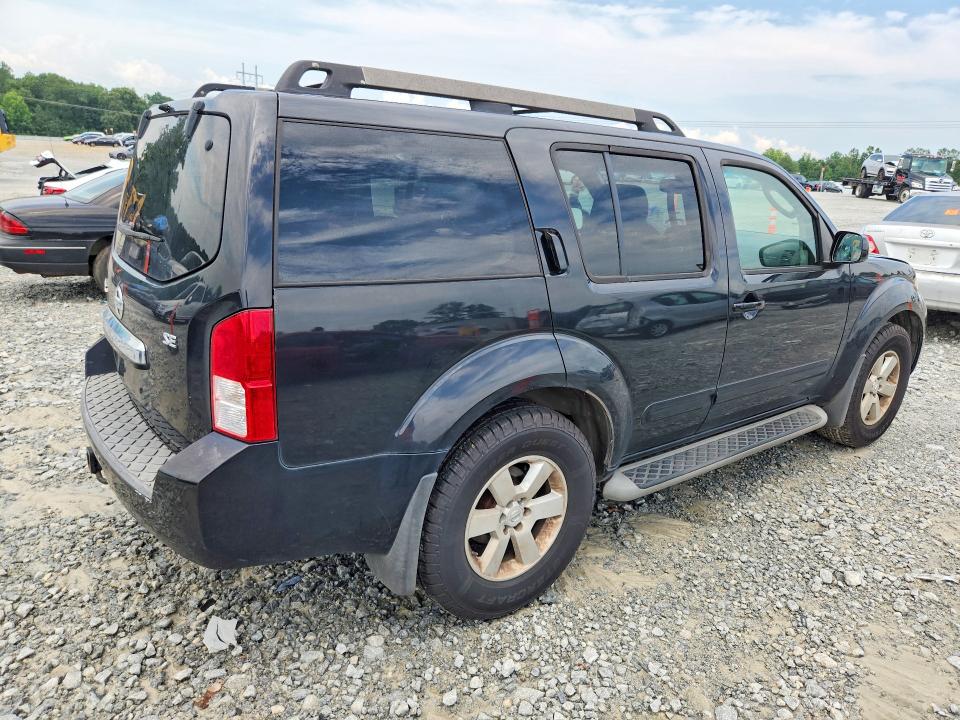 Photo 3 from auction – 2008 NISSAN PATHFINDER with VIN 5N1AR18U88C633391