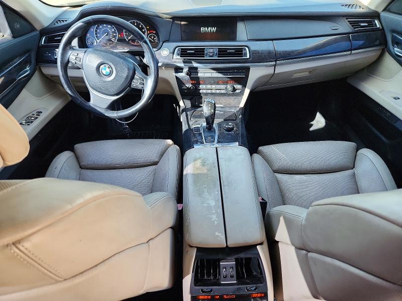 Photo 8 from auction – 2009 BMW 750 with VIN WBAKB835X9CY62319