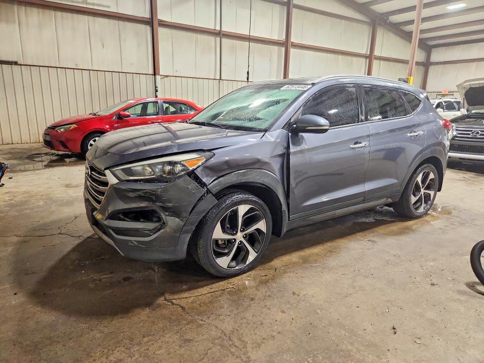 HYUNDAI TUCSON 2016 with VIN KM8J3CA29GU159000 - Photo from auction